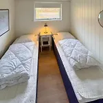 3 Bedroom Awesome In Nyaraló Haderslev
